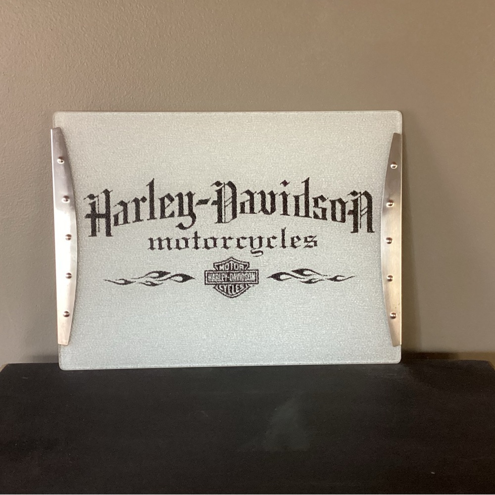 Harley-Davidson 16" x 11.75" Roadhouse Collection Cutting Board Glass